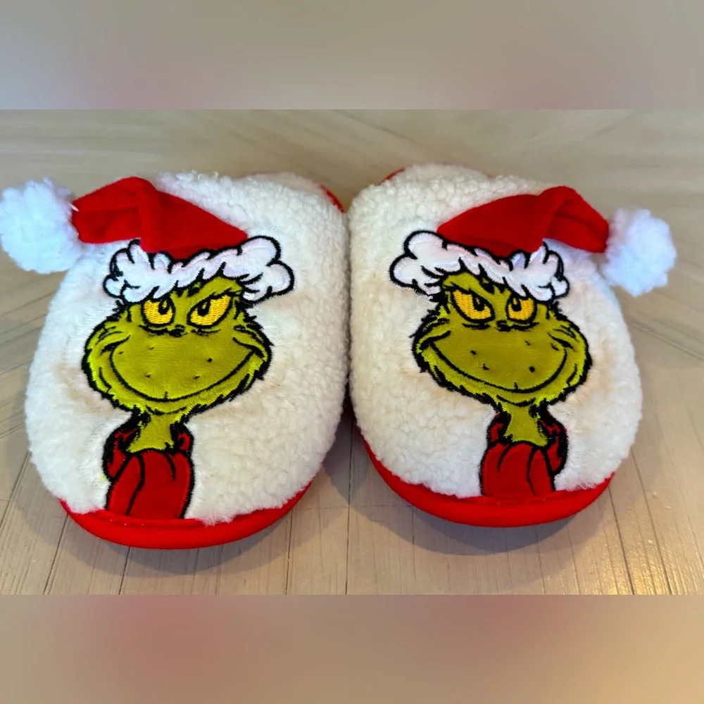 Official Dr. Seuss’ The Grinch Holiday Scuff Slippers – Kids Youth Small 11/12